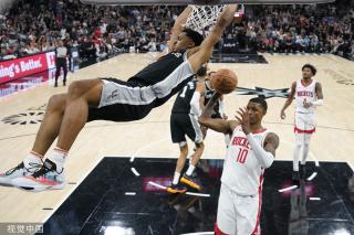 而他用一套 而他用一套